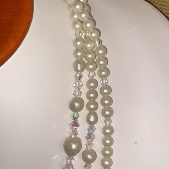 NWT Vintage 3 Strand Swarovski Crystals & Fresh Water Pearl Necklace - Picture 6 of 7